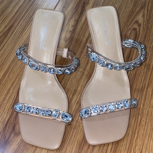 RAEVEN EMBELLISHED HEELED SANDAL - Picture 6 of 6